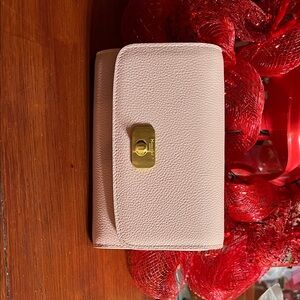 Elegant Blush Wallet with Gold Accent